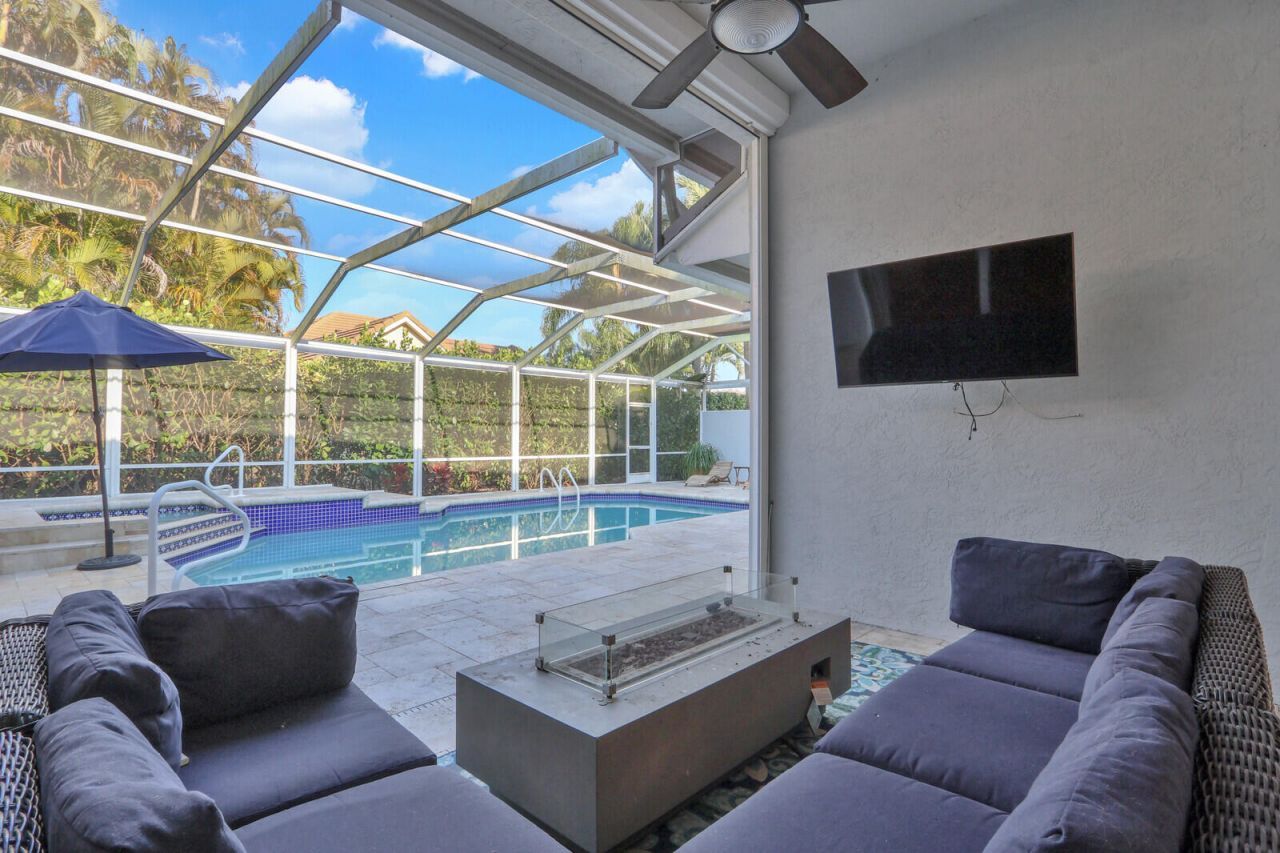 10 Martinique Cove, Palm Beach Gardens, FL 33418 Photo