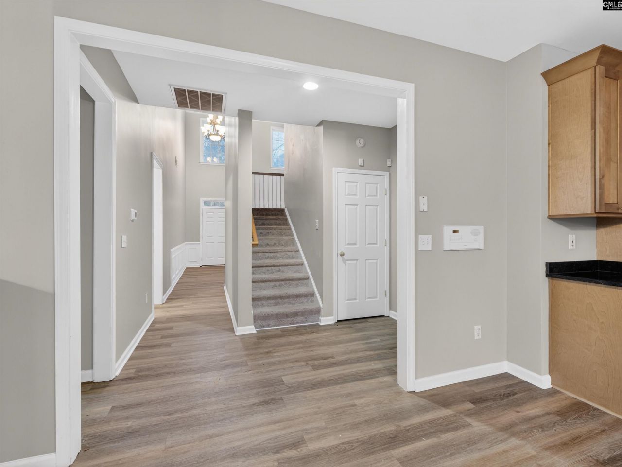 176 Granbury Lane Photo 12