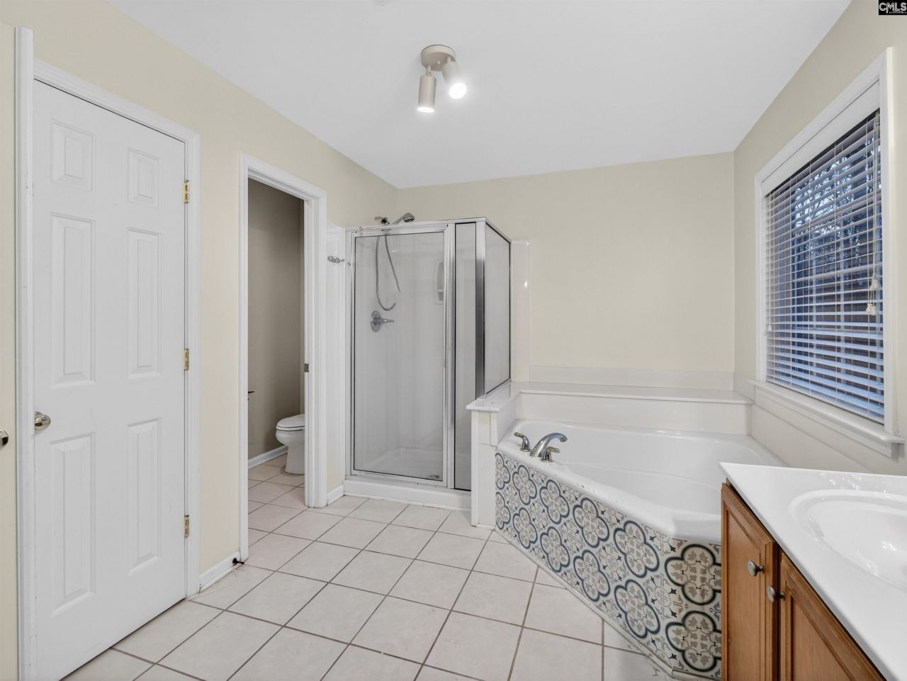 176 Granbury Lane  Photo 15