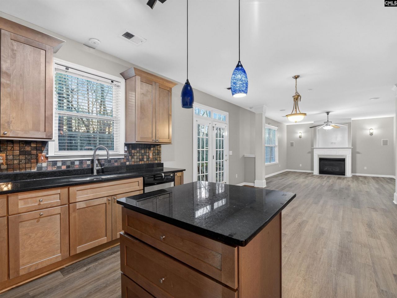 176 Granbury Lane Photo 33