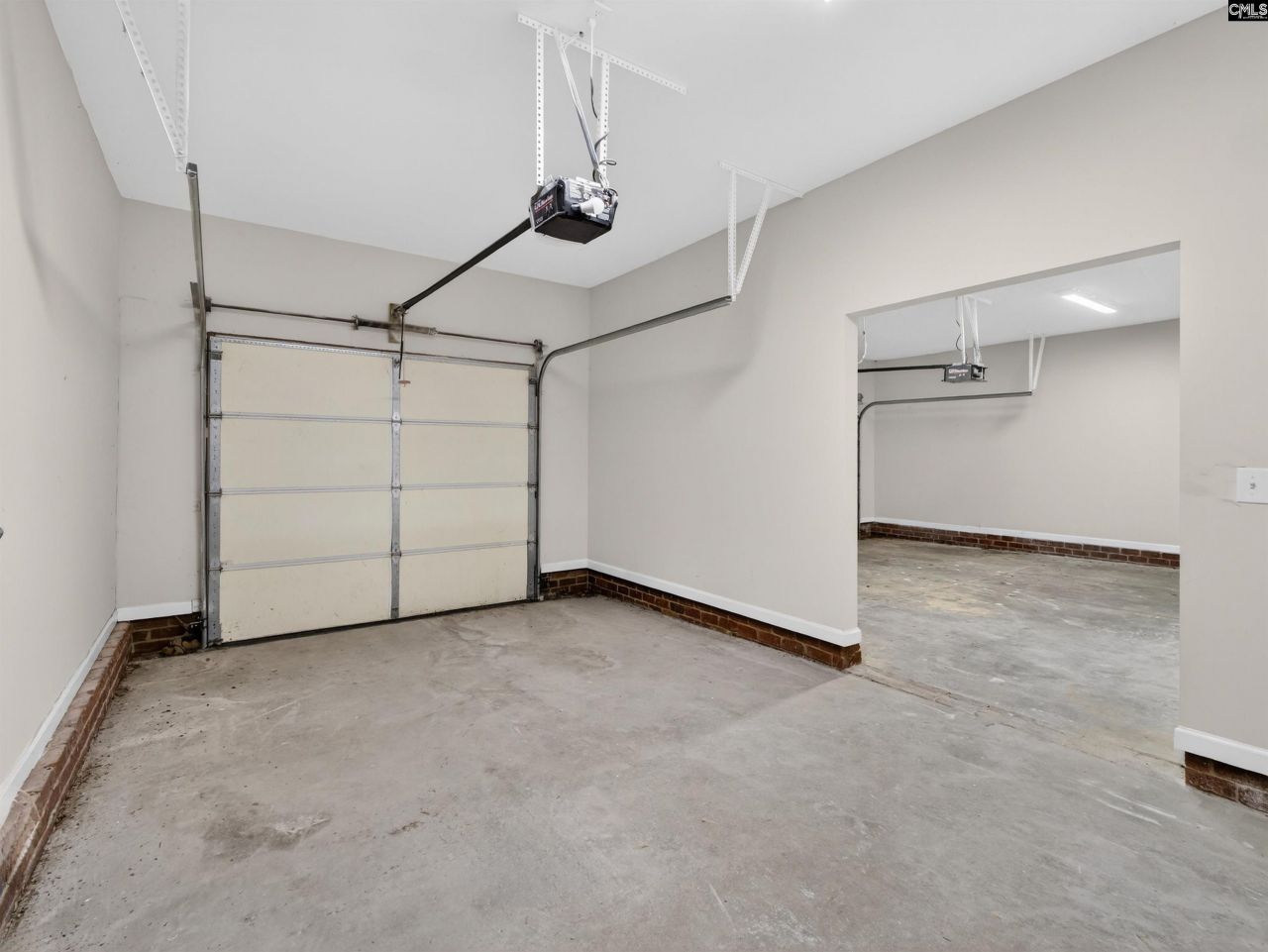 176 Granbury Lane Photo 45