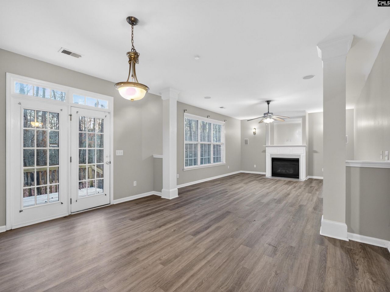 176 Granbury Lane Photo 6