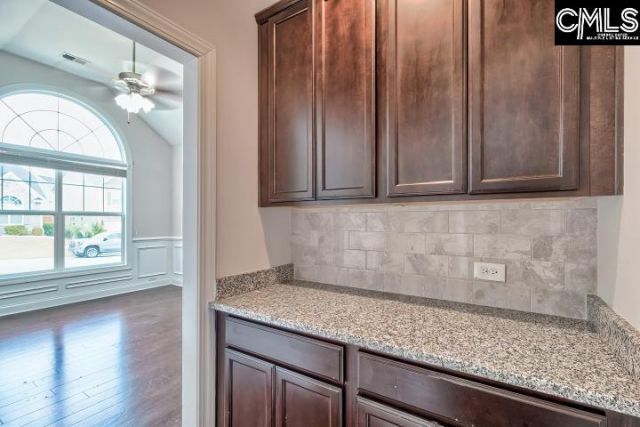 117 Milkweed Road  Photo 10