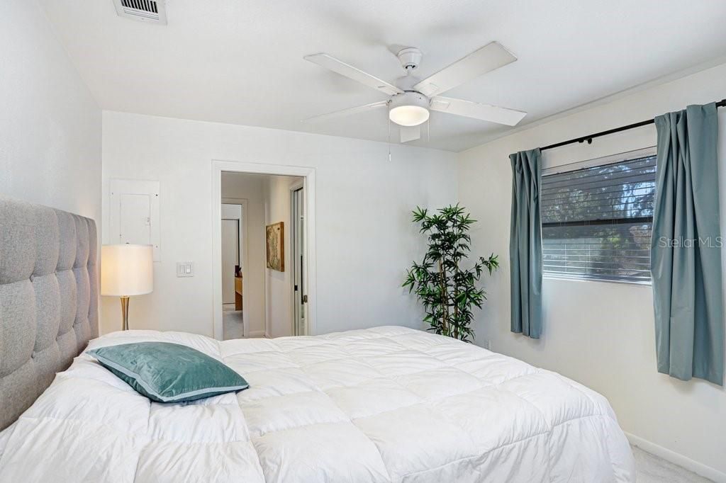 4921 E Regnas Avenue, Tampa, FL 33617 Photo