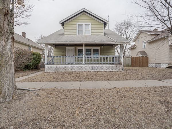 814 22nd Avenue, Rockford, IL 61104