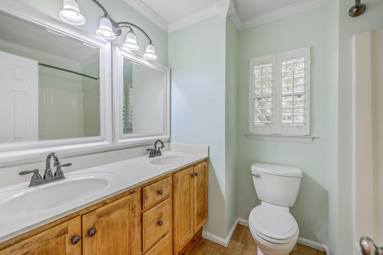 2339 Parsonage Woods Lane Photo 36