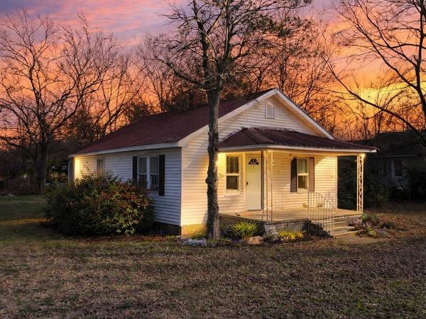 315 BELMONT ST, Savannah, TN 38372