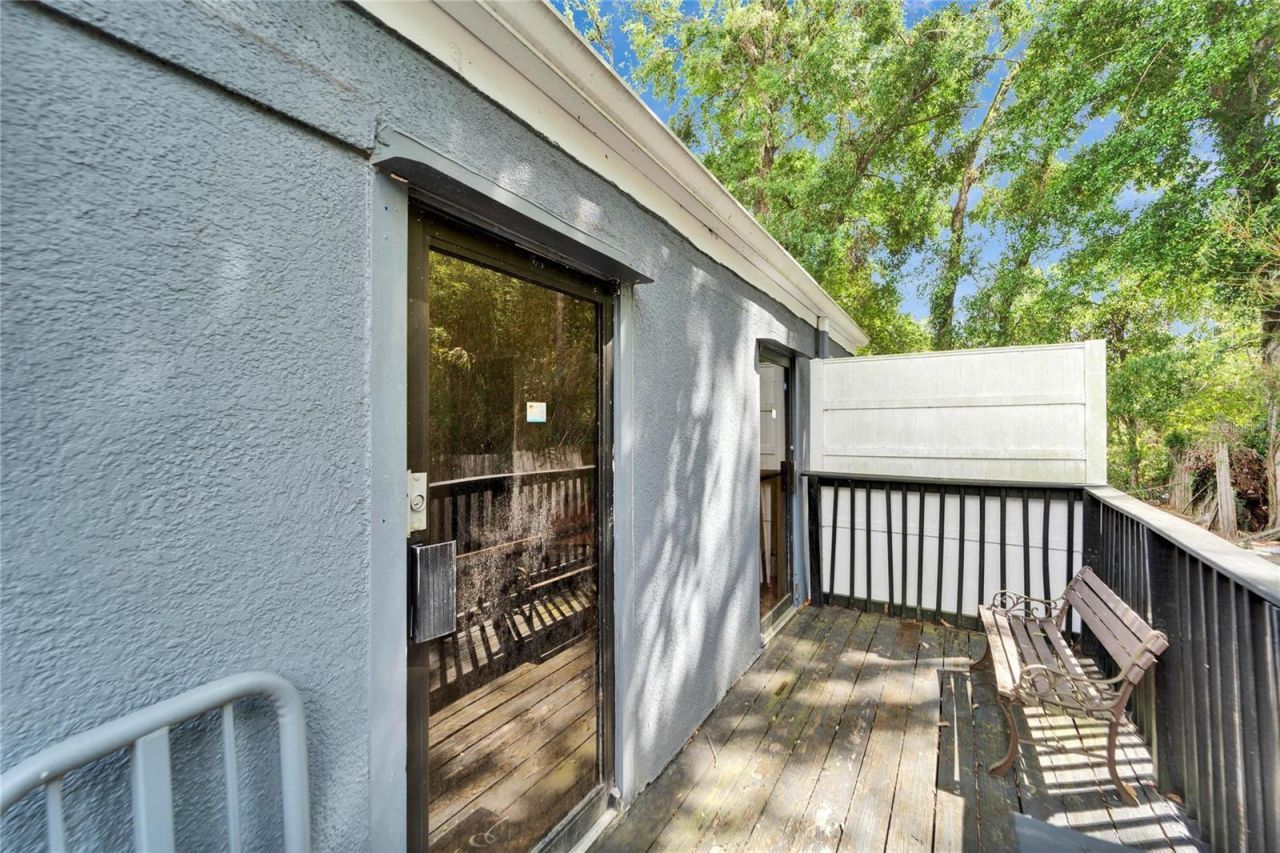 126 Ridgewood Avenue, Brandon, FL 33510 Photo