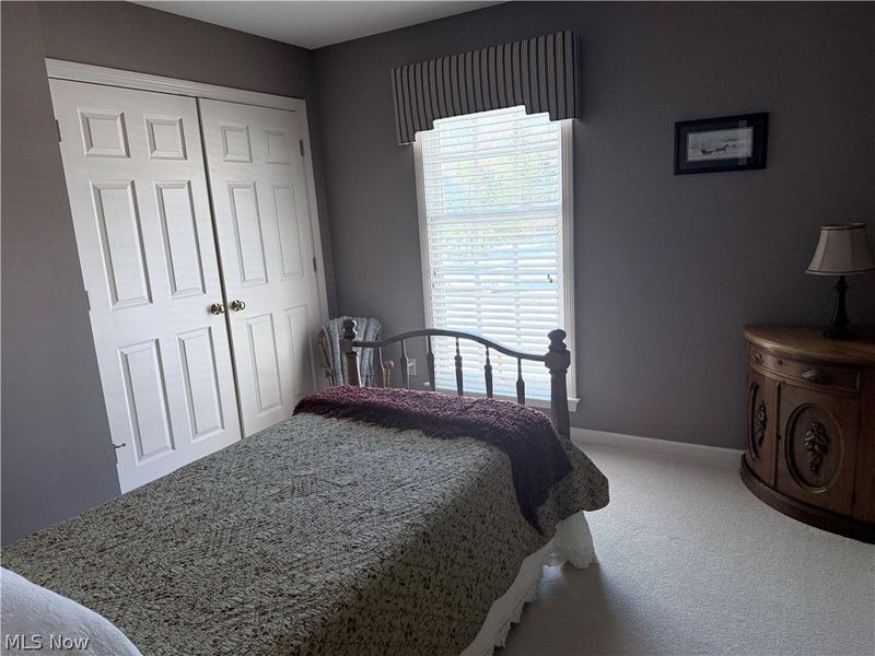 2142 Pearce Circle, Salem, OH 44460 Photo 15