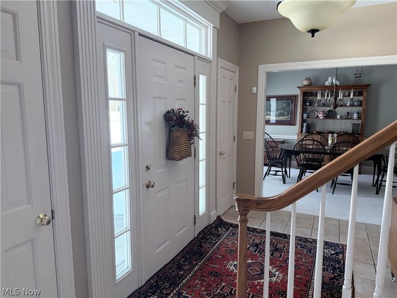 2142 Pearce Circle, Salem, OH 44460 Photo 2