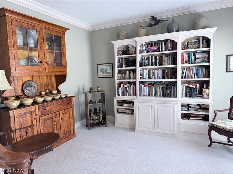 2142 Pearce Circle, Salem, OH 44460 Photo 3