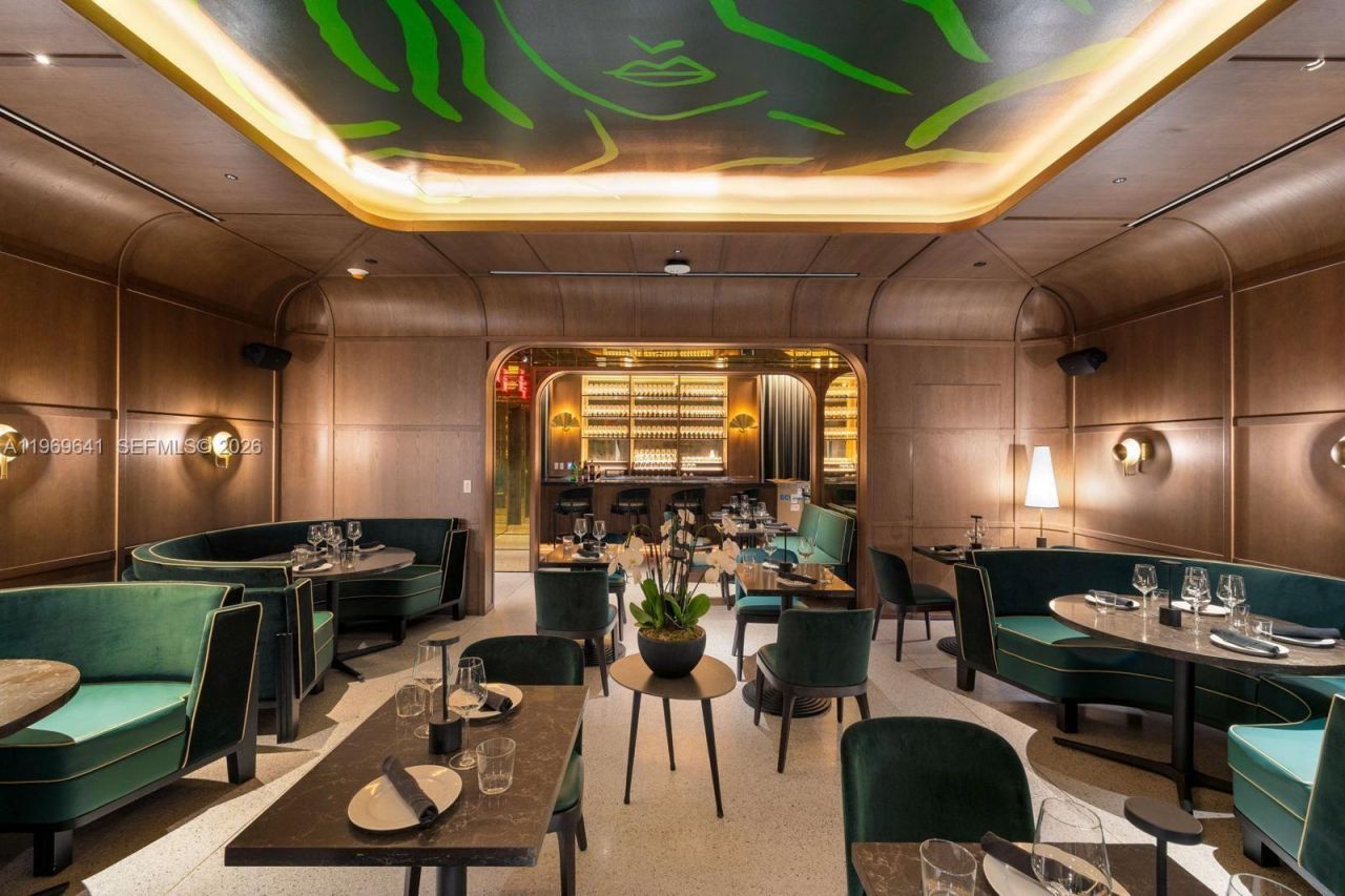 159 NE 6th St, Unit 1806, Miami, FL 33132 Photo