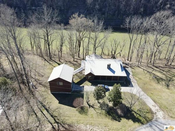 405 Rivers Edge Road, Tompkinsville, KY 42167