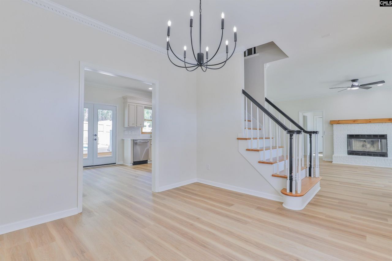 604 Moss Creek Drive Photo 14