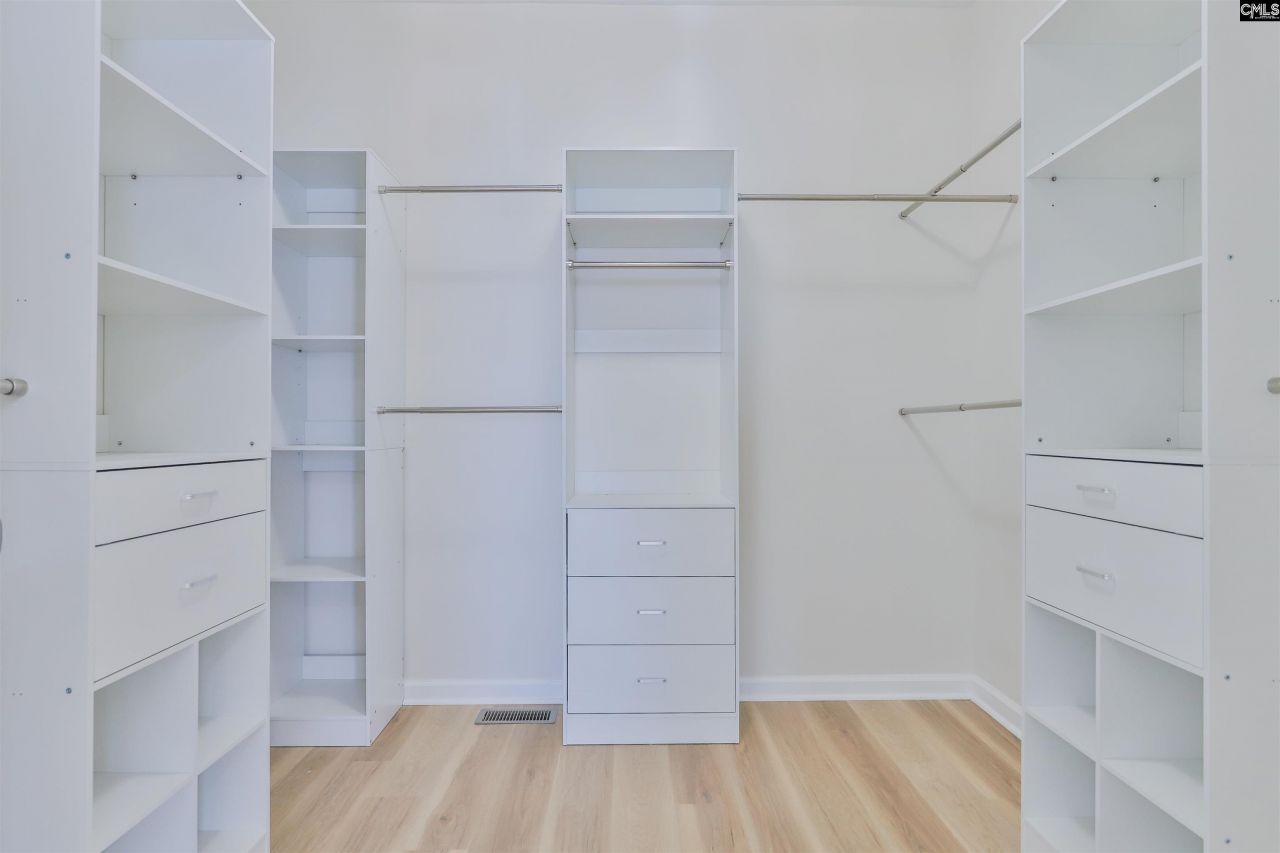 604 Moss Creek Drive Photo 30