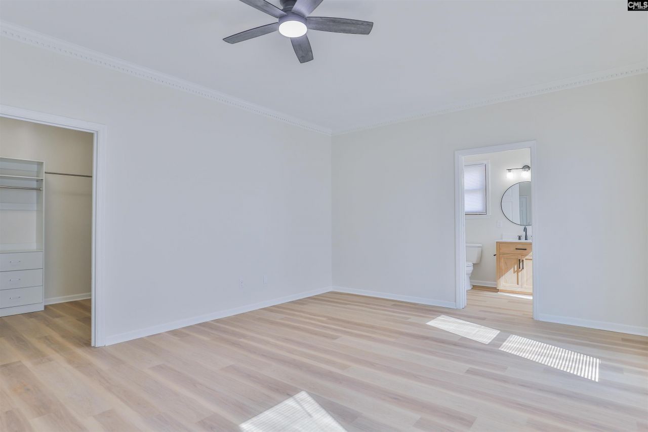 604 Moss Creek Drive Photo 32