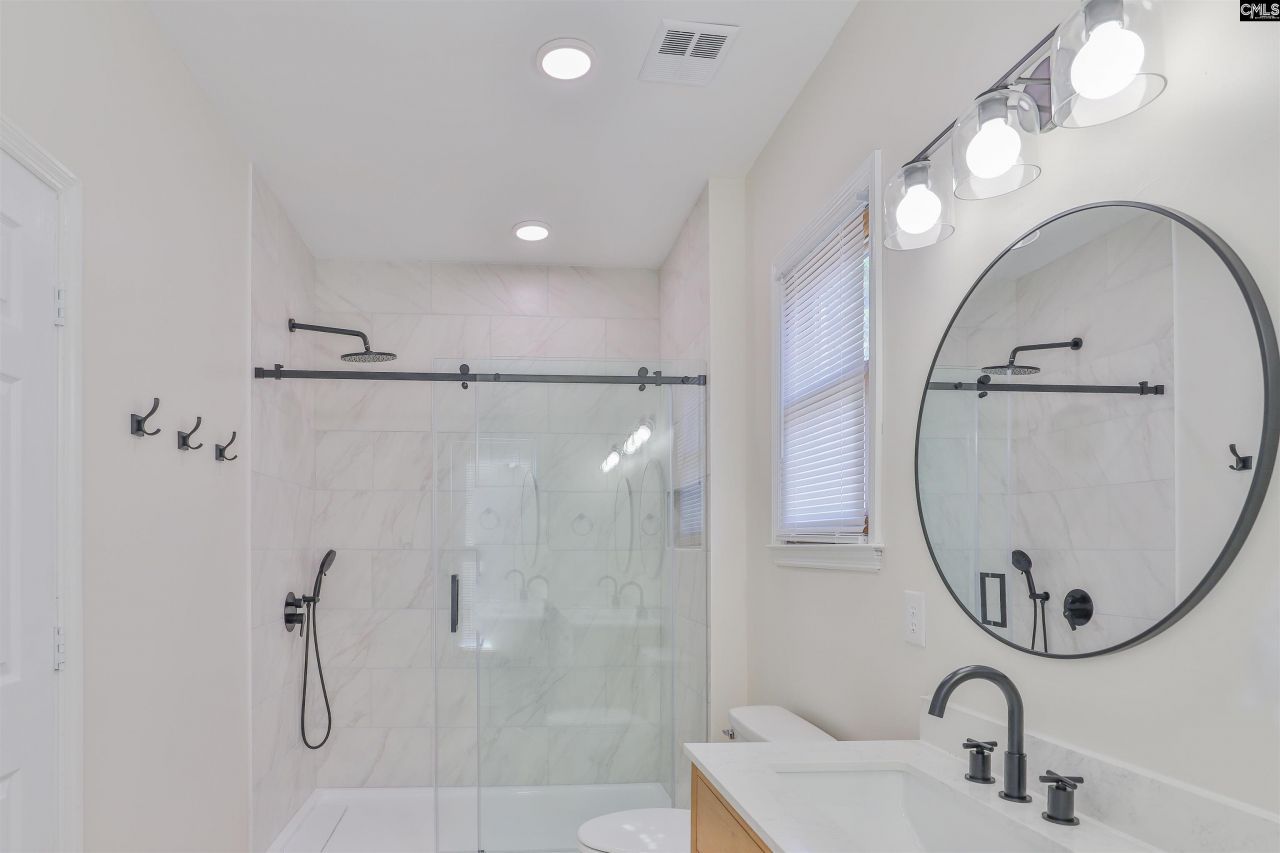 604 Moss Creek Drive Photo 36