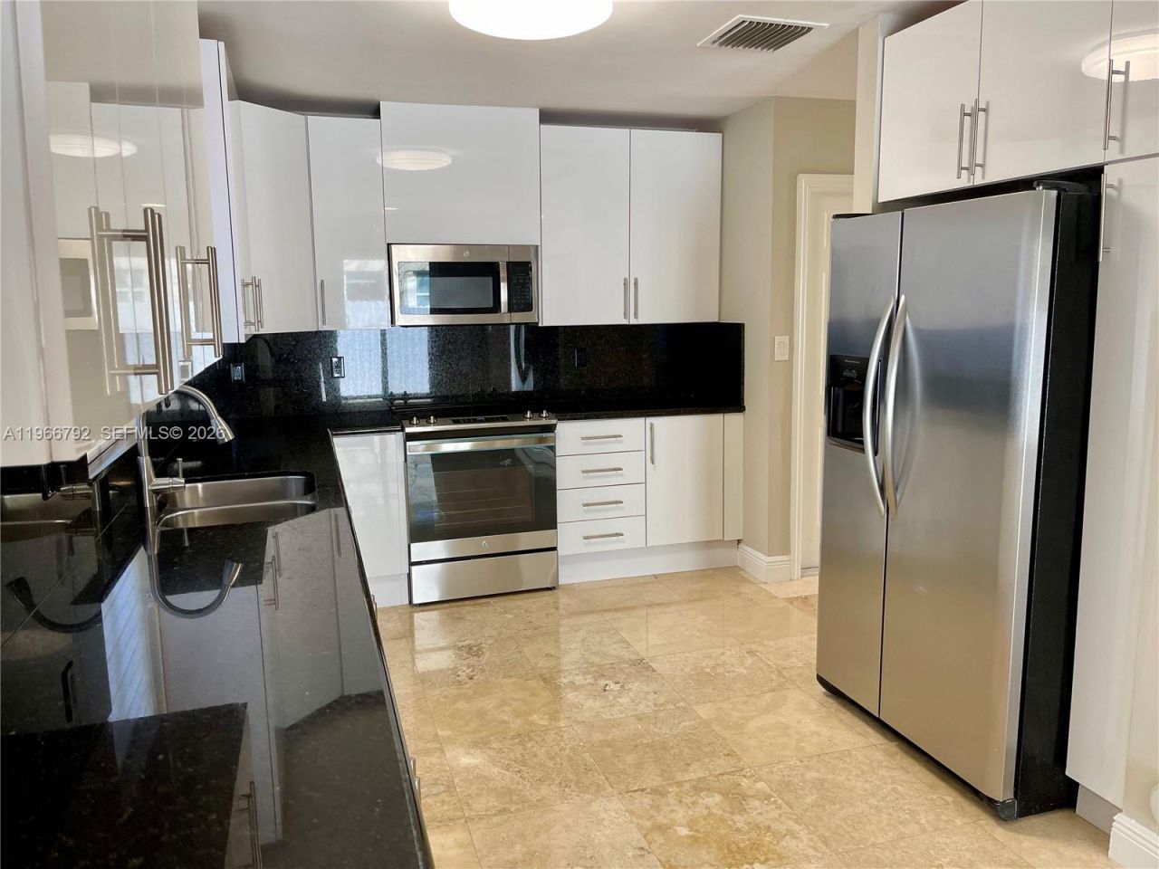 3191 Ohio St, Miami, FL 33133 Photo