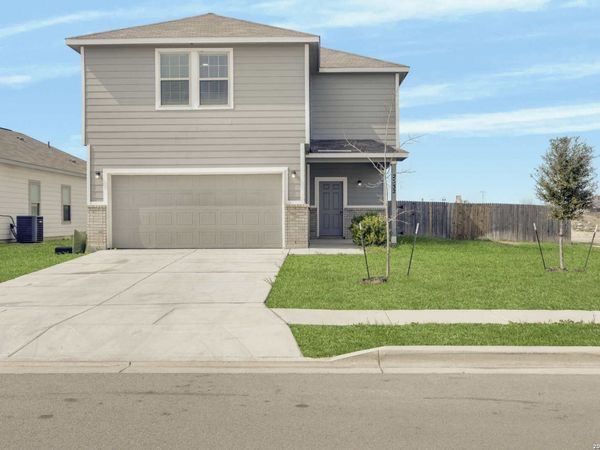 2532 Marty Way, Seguin, TX 78155