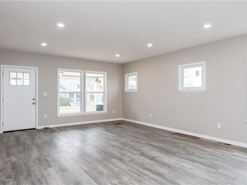 839 Dow Street, Dayton, OH 45402 Photo 2