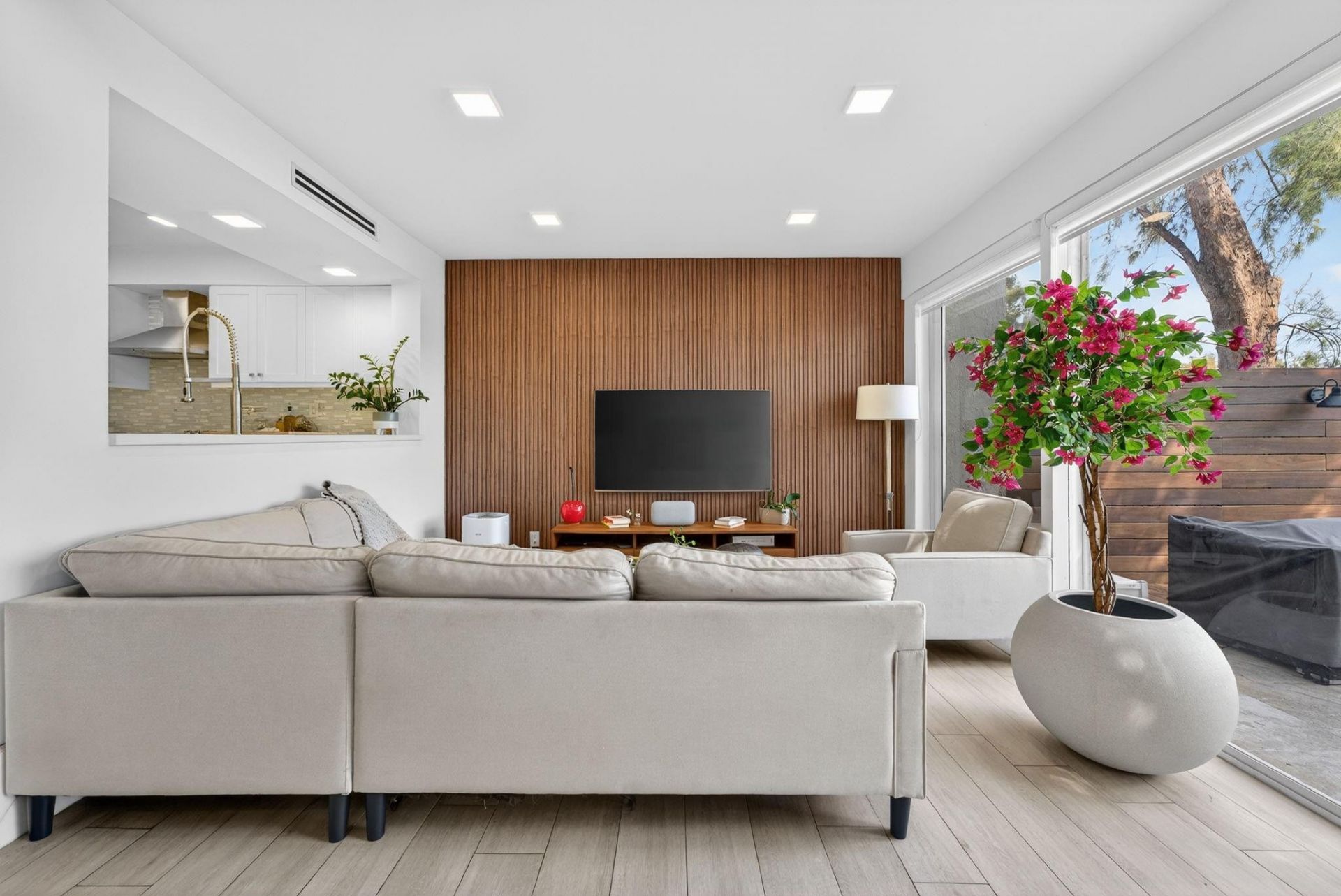 4945 SW 71 Place, Miami, FL 33155 Photo