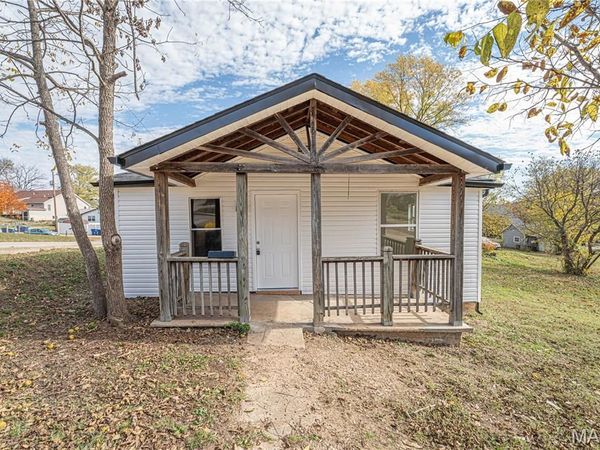 803 S 4th Street , De Soto, MO 63020