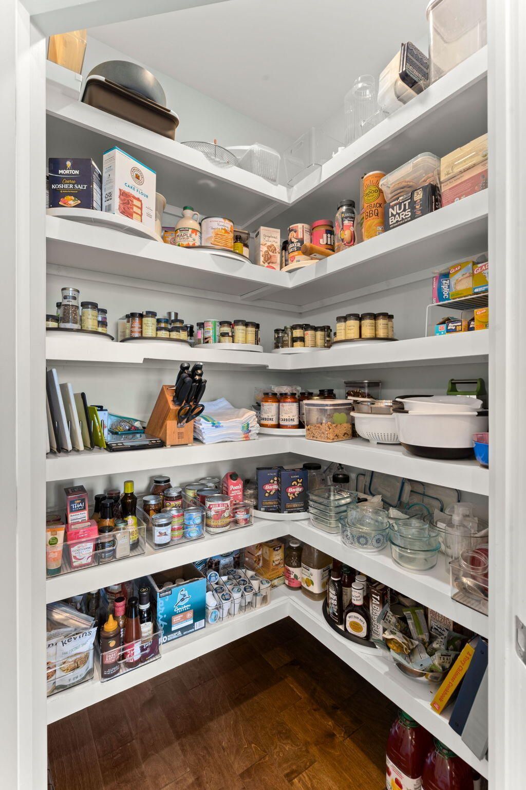 649 Chigwell Springs Lane Photo 21