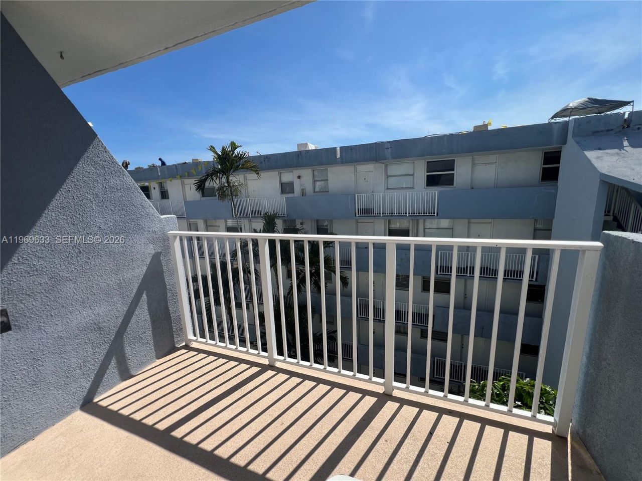 1801 S Treasure Dr, Unit 504, North Bay Village, FL 33141 Photo