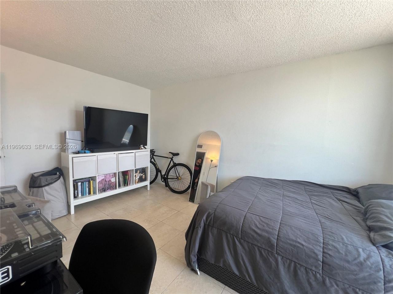 1801 S Treasure Dr , Unit 504, North Bay Village, FL 33141 Photo