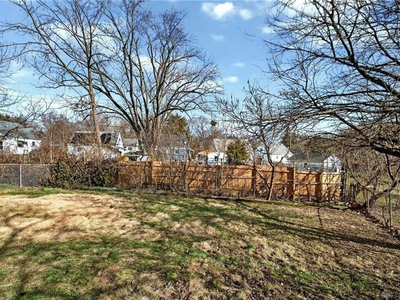 715 Kirk Lynne Street, Dayton, OH 45403 Photo 37