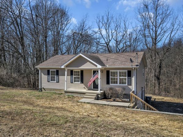 1546 Old Charlotte Pike , Pegram, TN 37143