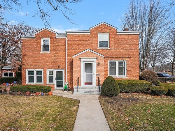 2536 W 102nd Place, Chicago, IL 60655
