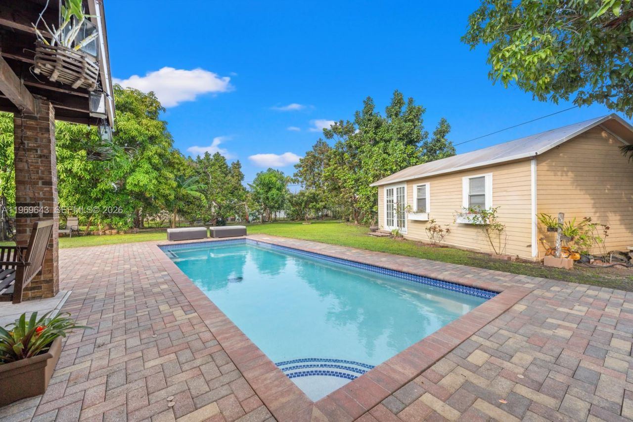 3605 SW 122nd Pl, Unit 1, Miami, FL 33175 Photo