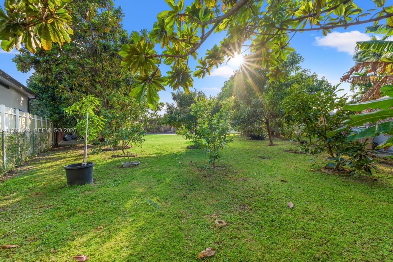 3605 SW 122nd Pl, Unit 1, Miami, FL 33175 Photo