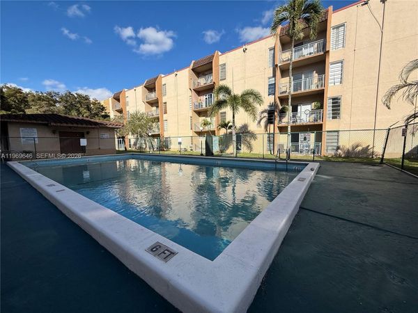 4845 NW 7th St, Unit 404-5, Miami, FL 33126