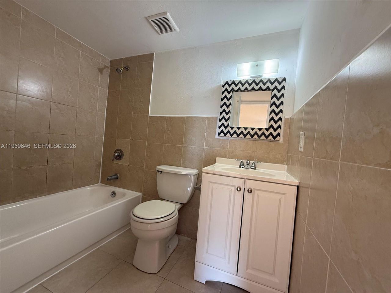 4845 NW 7th St, Unit 404-5, Miami, FL 33126 Photo