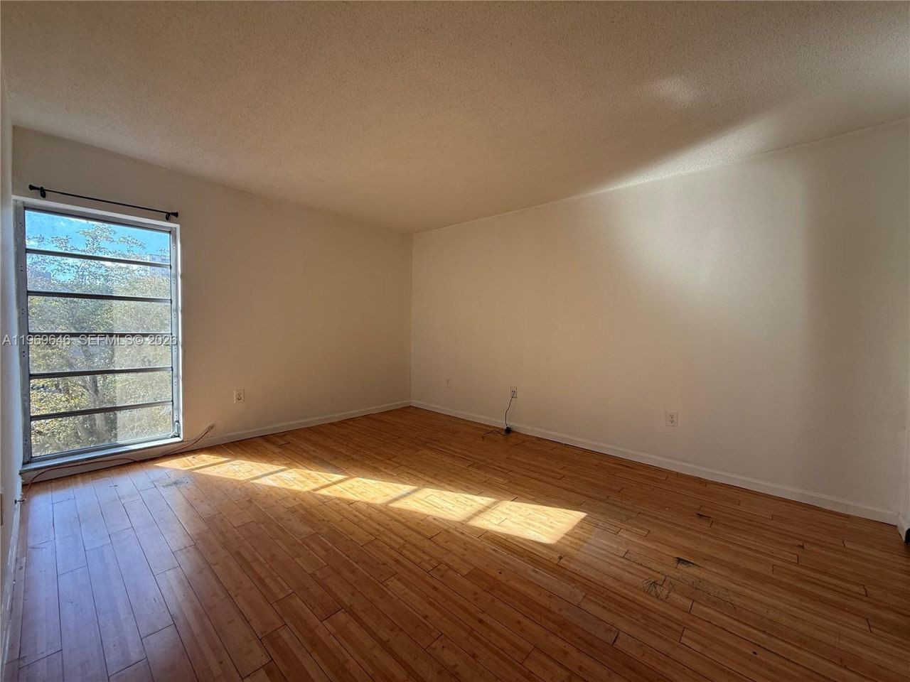 4845 NW 7th St, Unit 404-5, Miami, FL 33126 Photo