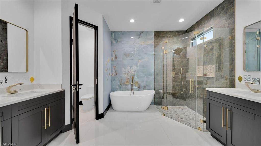 113 SW 37th Ave, Cape Coral, FL 33991 Photo