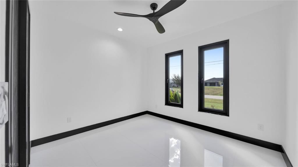 113 SW 37th Ave, Cape Coral, FL 33991 Photo