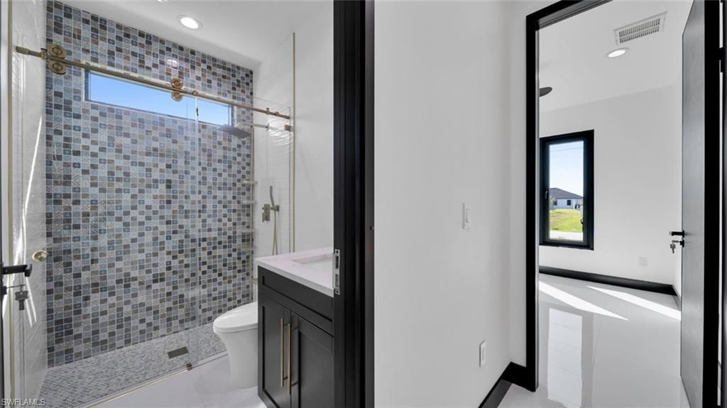 113 SW 37th Ave, Cape Coral, FL 33991 Photo