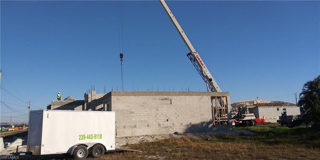 113 SW 37th Ave, Cape Coral, FL 33991 Photo