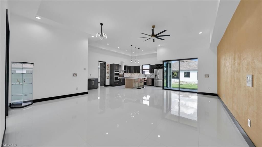 113 SW 37th Ave, Cape Coral, FL 33991 Photo