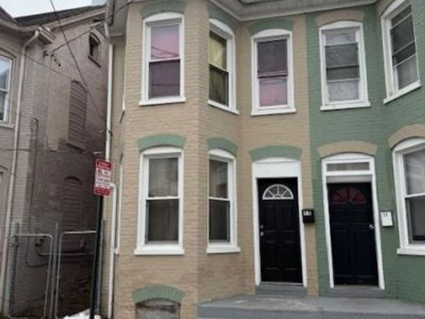 15 E Lee Street, Hagerstown, MD 21740 Main Photo