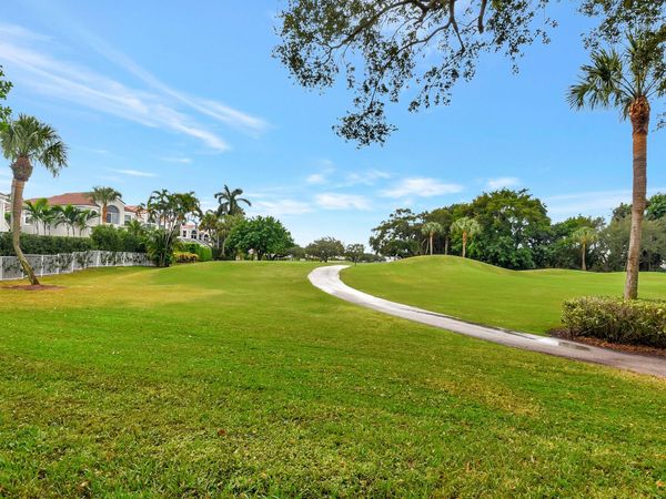 17396 Boca Club Boulevard, Unit 104, Boca Raton, FL 33487