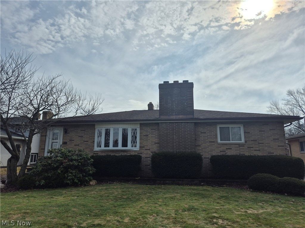 11607 Stormes Drive, Parma, OH 44130 Main Photo