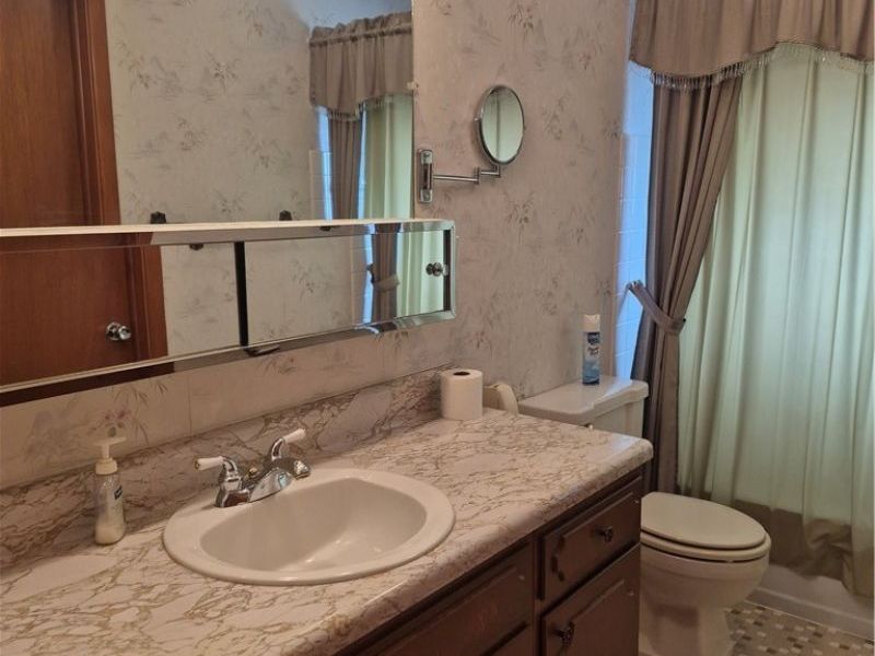 11607 Stormes Drive, Parma, OH 44130 Photo 23