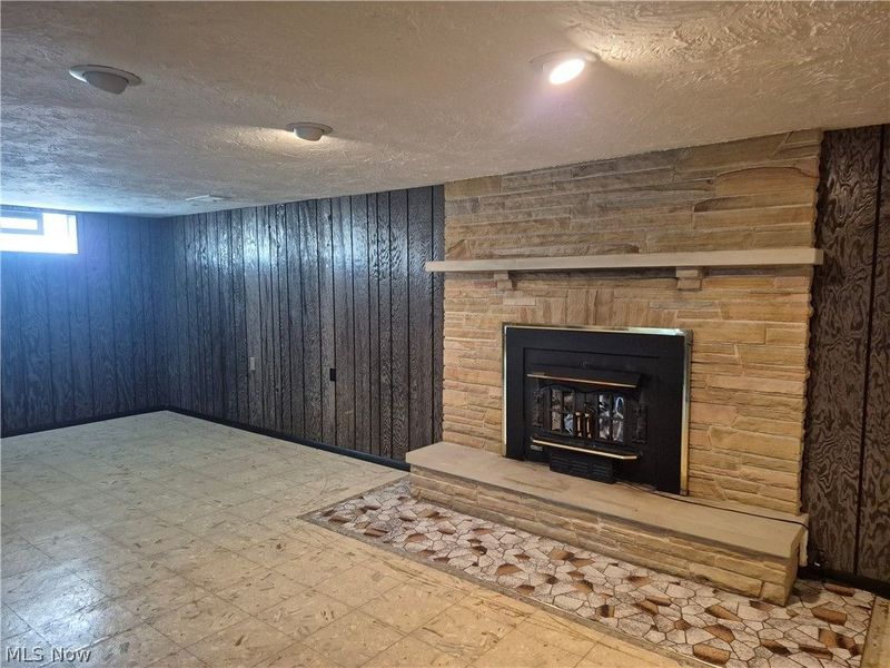 11607 Stormes Drive, Parma, OH 44130 Photo 33