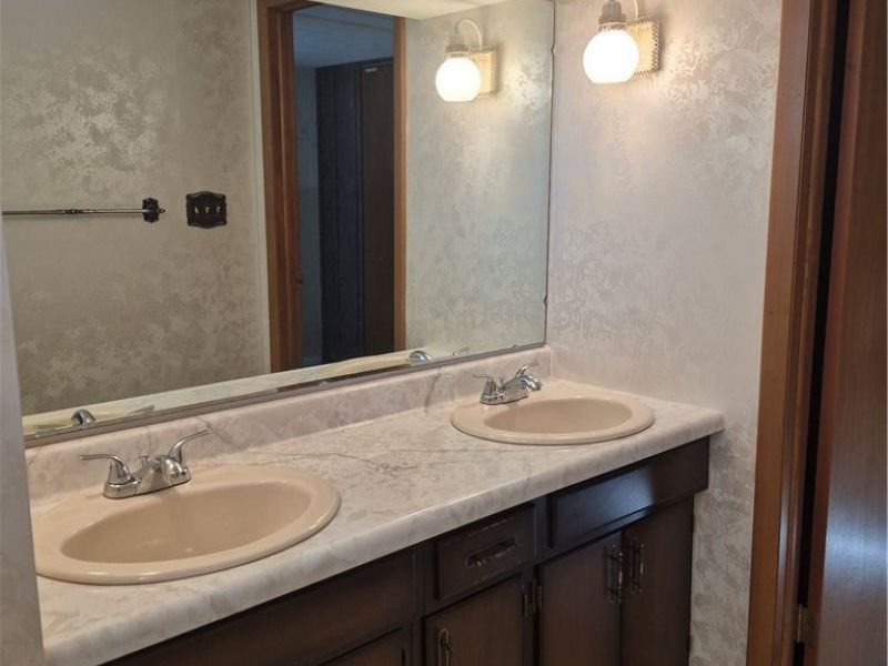 11607 Stormes Drive, Parma, OH 44130 Photo 37