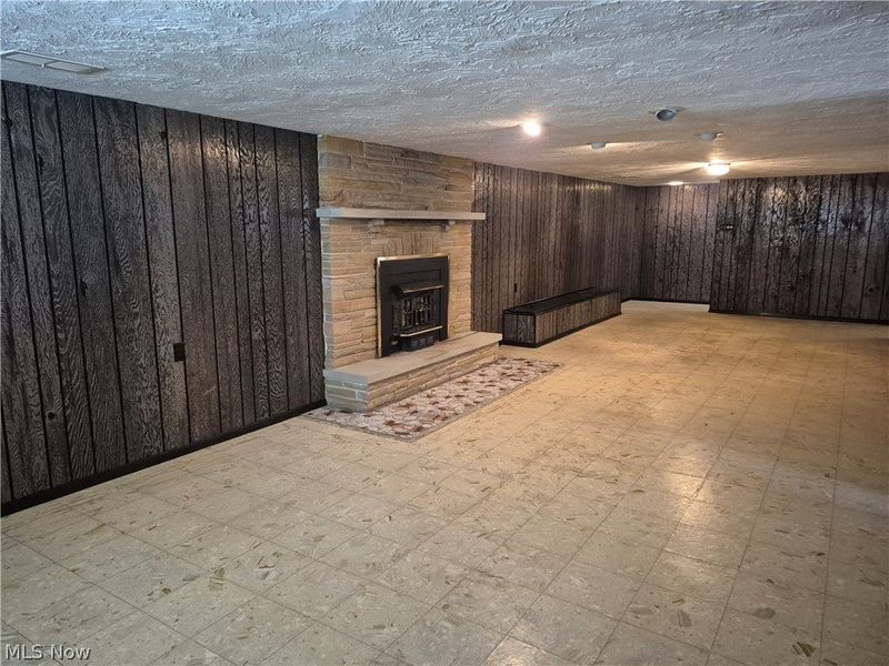 11607 Stormes Drive, Parma, OH 44130 Photo 38