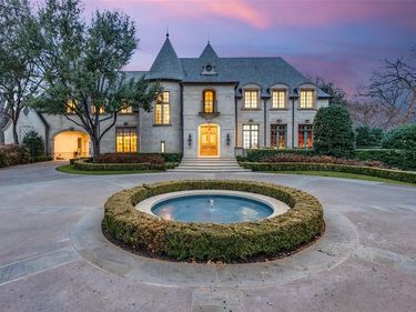 4255 Cochran Chapel Road, Dallas, TX 75209